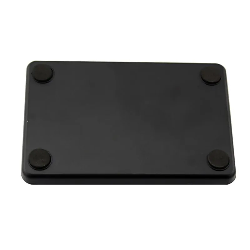 L110-R 125kHz RS232 RFID reader, underside with four rubber feet