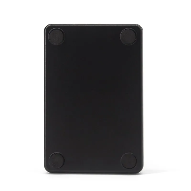 H120-U underside with four rubber feet