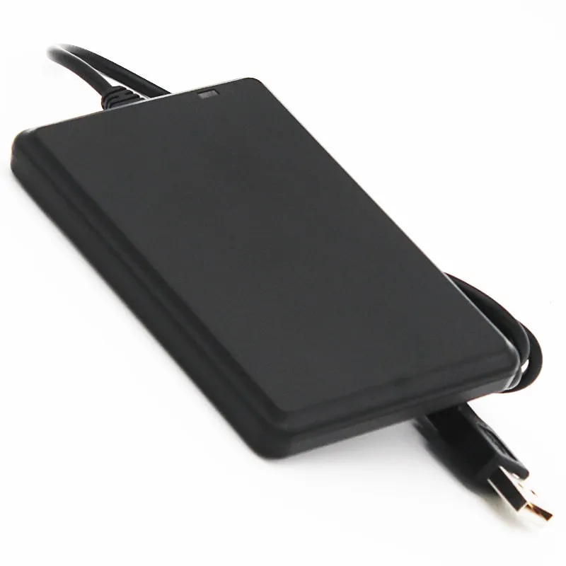 L120-U flat desktop pad from a low angle, with the USB cable behind it