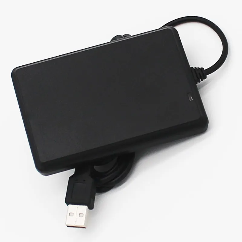 L120-U seen from above with the status LED and USB-A plug